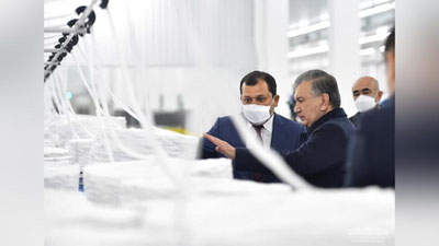 Изрображение 'Президент посетил текстильное производство в Шахрисабзе (фото)'