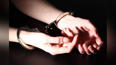 'Farg`onadagi “Xizr Buva” ziyoratgohi ziyoratchilarining pullarini "o`marayotgan" ayol qo`lga tushdi'ning rasmi