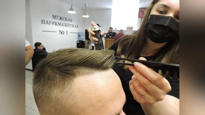 Изрображение 'В Узбекистане рекомендовали не бриться в салонах'