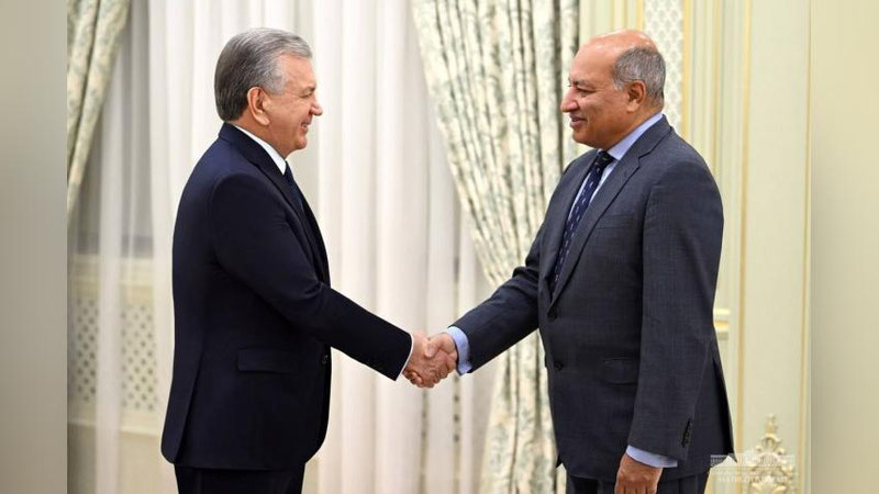 'Prezidenti maslahatchisi Suma Chakrabarti bilan uchrashuv o`tkazdi'ning rasmi