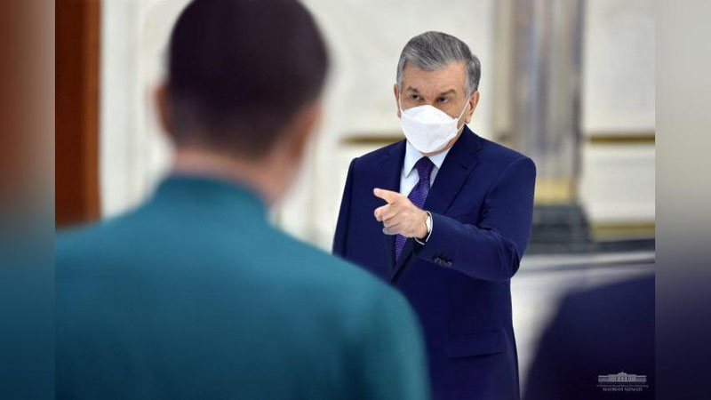 'Президент Тошкент шаҳрида коронавирус касаллигига қарши кураш бўйича турли мутахассисларни жалб қилиш муҳимлигига алоҳида эътибор қаратди'ning rasmi