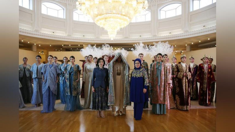 Изрображение 'ФОТО: КУЛЬТУРНАЯ ПРОГРАММА ПЕРВЫХ ЛЕДИ УЗБЕКИСТАНА И ТУРЦИИ В ТАШКЕНТЕ'