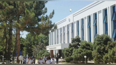 'Chilonzor tumani hokimiyati yangi binoga ko`chib o`tdi 'ning rasmi