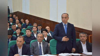 'Farg`ona viloyati hokimiga o`rinbosar tayinlandi'ning rasmi