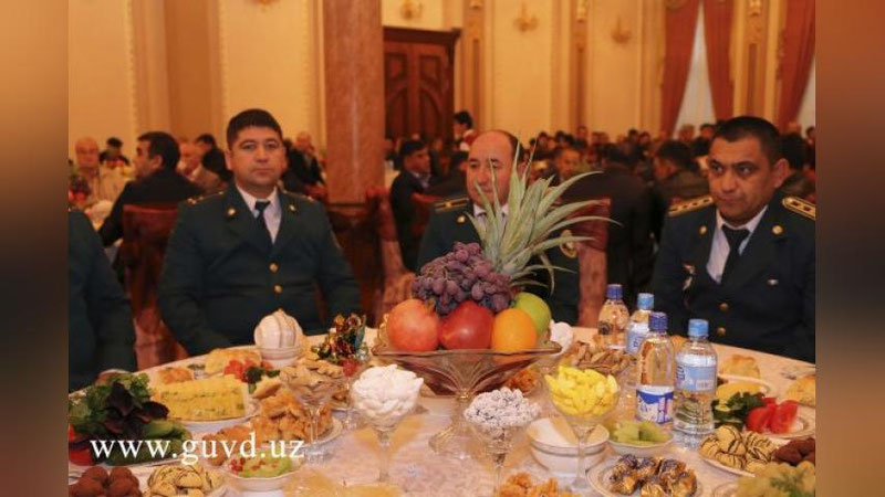 '​“SAYoHAT” RESTORANIDA BAYRAM TANTANALI RUHDA O`TMOQDA'ning rasmi