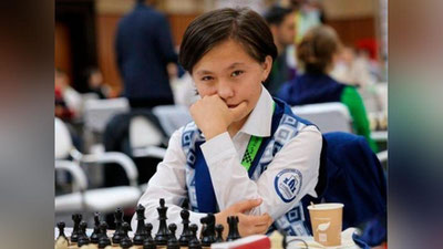 'O`zbekistonlik Umida Omonova shaxmatning rapid yo`nalishida jahon chempioni bo`ldi'ning rasmi