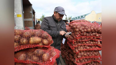 'O`zbekiston bozorlarida kartoshka tushgan, guruch va o`simlik yog`i narxlari oshgan'ning rasmi