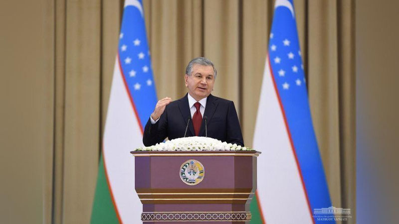 'Endi maktab direktori yil yakuni bo`yicha dastur ijrosi haqida mahalliy kengashda hisobot beradi - Prezident'ning rasmi