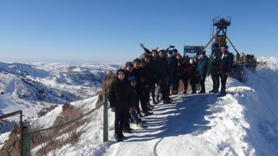 'Toshkent viloyati IIBB tomonidan yuzdan ziyod bolalar uchun «Chimyon» darasiga ekskursiya tashkil etildi(foto)'ning rasmi