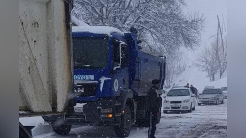 '"Taxtaqoracha" dovoni avtomobillar harakati uchun qayta ochildi'ning rasmi