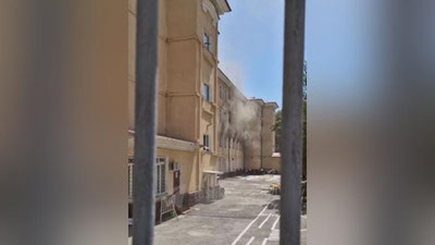 Изрображение 'В школе №50 в центре Ташкента произошло возгорание (видео)'