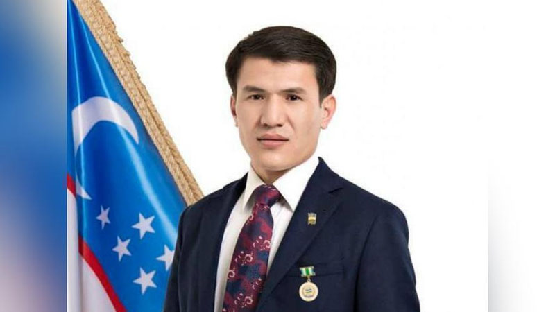 'Расман: Кабул Дусовнинг депутатлик ваколати муддатидан аввал тўхтатилади'ning rasmi
