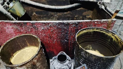 Изрображение 'В Гиждуване закрыли подпольный цех по производству непригодного к употреблению хлопкового масла'