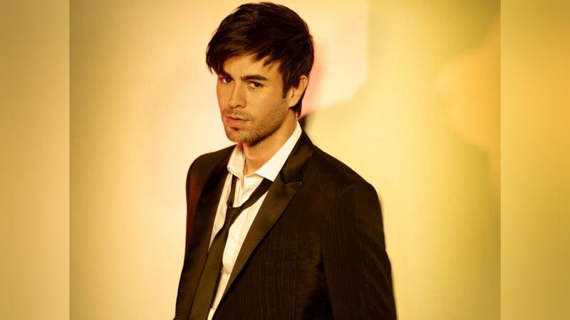 'ЭНРИКЕ ИГЛЕСИАС КОНЦЕРТИГА ЧИПТАЛАР СОТИЛМАЙДИ'ning rasmi