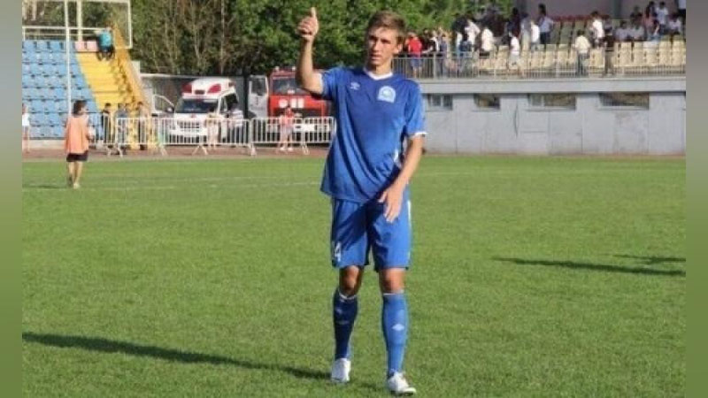 '“Buxoro” qozog`istonlik futbolchi bilan shartnoma imzoladi'ning rasmi