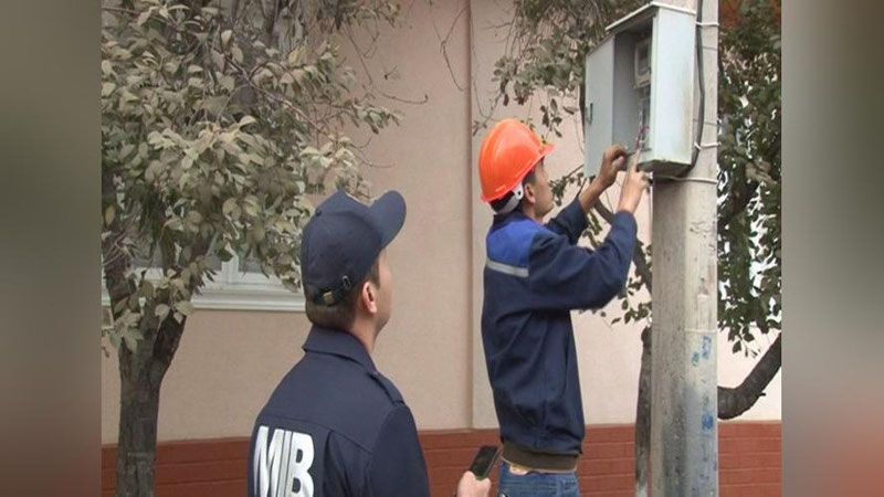 'Elektr energiyasidan noqonuniy foydalangan korxonadan 57 mln. so`m zarar undirildi'ning rasmi