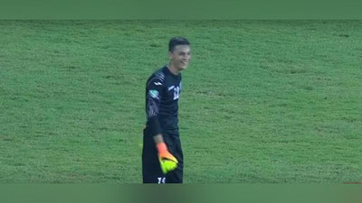 Изрображение 'ВРАТАРЬ ЮНОШЕСКОЙ СБОРНОЙ УЗБЕКИСТАНА ЗАБИЛ НЕВЕРОЯТНЫЙ ГОЛ КОМАНДЕ КНДР (ВИДЕО)'