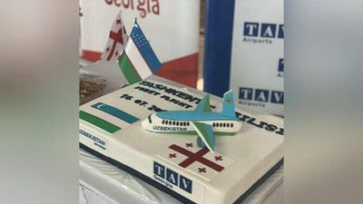 Изрображение 'Фото: В Тбилиси встретили первый рейс из Ташкента'