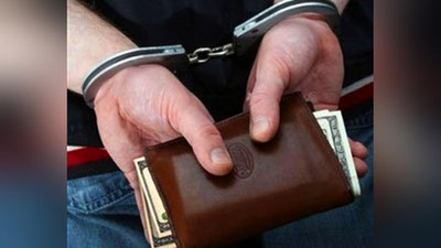 Изрображение 'ЖИТЕЛЬ ТАШКЕНТА "РАЗВЕЛ" НА $2500 ЖЕЛАЮЩЕГО СЪЕЗДИТЬ В ЛАТВИЮ'