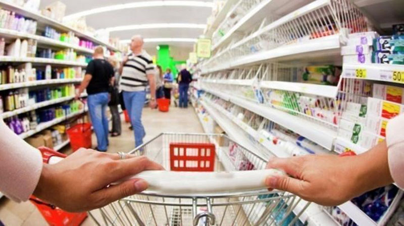 'Попкорн, пиёз, салат барги... Ғарбда айрим маҳсулотлар етишмовчилиги кузатилмоқда'ning rasmi