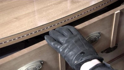 Изрображение 'В ТАШКЕНТЕ ГОСТЬ ОБВОРОВАЛ ХОЗЯИНА, ПОКА ТОТ СПАЛ'