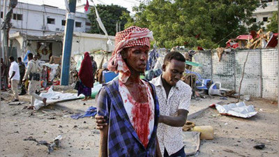 'Somalidagi portlashlar oqibatida halok bo`lganlar soni 50 nafarga etdi 'ning rasmi