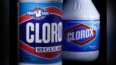 'Америкалик аёл аутизмга чалинган қизини оқартирувчи восита билан даволамоқчи бўлди'ning rasmi