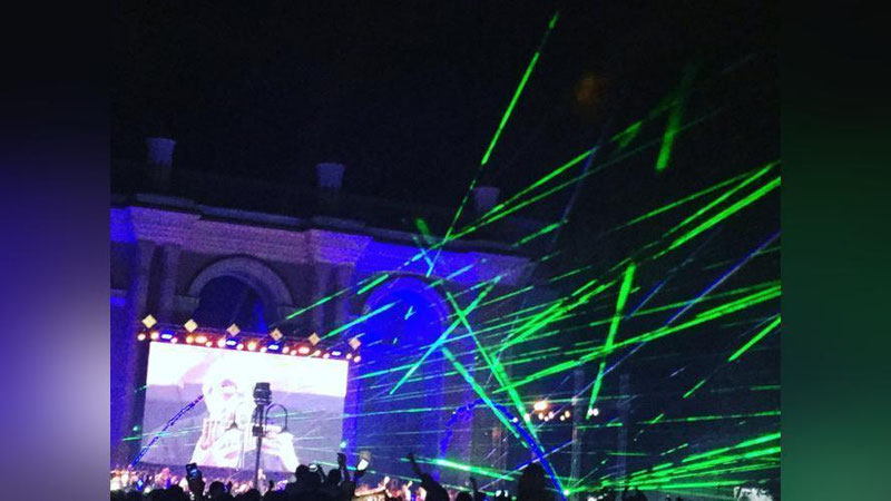 Изрображение 'ПЕРВОЕ ВОДНОЕ ЛАЗЕРНОЕ МУЗЫКАЛЬНОЕ ШОУ В ТАШКЕНТЕ: ФОТО, ВИДЕО'