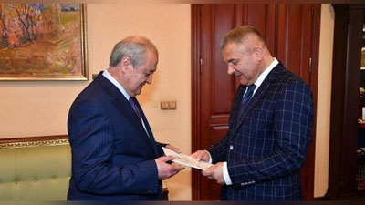 'Минскда Ўзбекистон элчихонаси очилади'ning rasmi