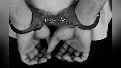 'Tadbirkorning mavjud bo`lmagan qarzdorligini yo`q qilib bermoqchi bo`lgan suv ta`minoti korxonasi mas`uli ushlandi'ning rasmi