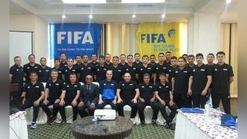 'Тошкентда ФИФАнинг ёрдамчи ҳакамлар дастури бўйича ўқув-курслари бошланди'ning rasmi