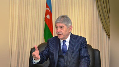 'Озарбайжон элчиси: “Сайёҳлик мавсуми пайтида бир ойдан зиёд вақт мобайнида чипта қидиришимга тўғри келган”'ning rasmi