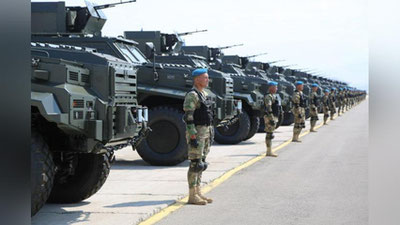 'Mudofaa vazirligi navbatdagi yangi jangovar mashinalar bilan ta`minlandi'ning rasmi