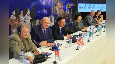 'Madaniy meros haftaligida 60 ta davlatdan kelgan olimlar, noshirlar va jurnalistlar ishtirok etmoqda'ning rasmi