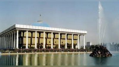 'ШАВКАТ МИРЗИЁЕВ: “ДЕПУТАТЛАР, СЕНАТОРЛАРИМИЗ УЙҒОНИШИ КЕРАК”'ning rasmi