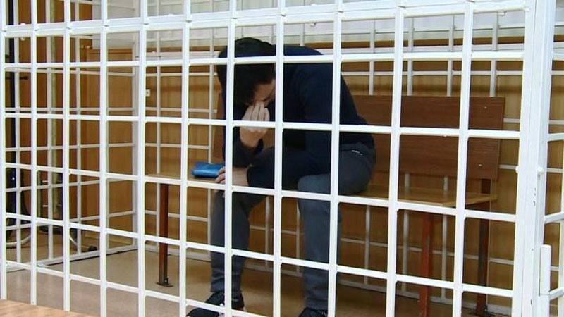 'Buxoroda marhum O`ktam Barnoevning "jiyani" 5 yil 6 oy muddatga qamaldi'ning rasmi