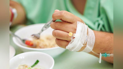 Изрображение 'Услуги питания и стирки в системе здравоохранения переведут на аустсорсинг'