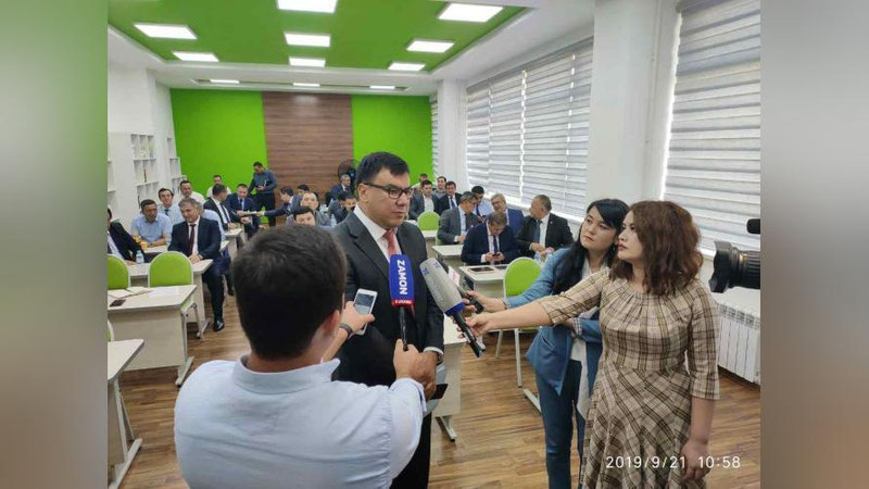 'Oliy ta`limga zamonaviy texnologiyalar joriy etiladi'ning rasmi