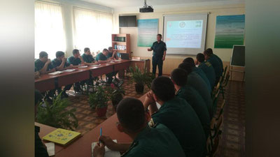 'Samarqand viloyati ichki ishlar organlari xodimlarining malakasini oshirish amalga oshirilmoqda'ning rasmi