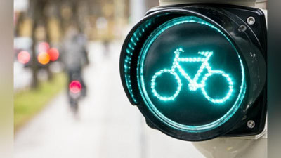 'Тўсиқ билмас одамлармиз... 'ning rasmi