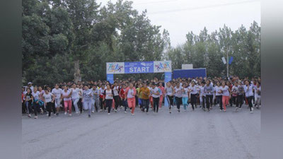 'Jizzaxda «Yoshlar haftaligi»: Yoshlarga g`amxo`r mamlakatgina taraqqiyot sari dadil odimlaydi!'ning rasmi