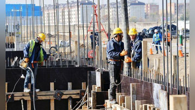 Изрображение 'ВИДЕО: КОММЕНТАРИЙ К УКАЗУ О ГОСУДАРСТВЕННОМ РЕГУЛИРОВАНИИ В СТРОИТЕЛЬСТВЕ'