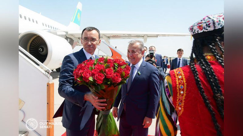 'Qozog'iston Senat Raisi Maulen Ashimbaev Toshkentga keldi'ning rasmi