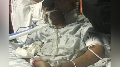 'Rafiqasini ko`rish uchun kasalxonaga piyoda qatnovchi erkakka 50 ming dollar yig`ib berildi'ning rasmi