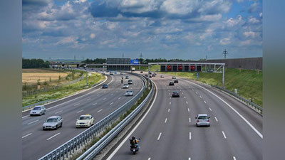 'O`ZBEKISTONDAN XITOYGAChA XALQARO AVTOMAGISTRAL OChILDI'ning rasmi