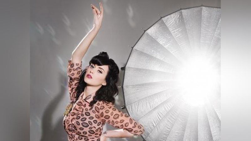 'Forbes eng ko`p haq to`lanadigan qo`shiqchi ayollarni ma`lum qildi 'ning rasmi