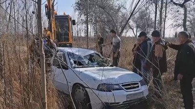 'Namangandagi daryoga tushib ketgan Nexia-2 olti kunda topildi'ning rasmi
