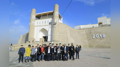 '“O`ZBEKISTON BO`YLAB SAYoHAT QILING” IChKI TURIZMNI RIVOJLANTIRISh DASTURI: TOShKENTLIK YoSh SARDORLARNING  BUXOROGA SAYoHATI MAROQLI O`TDI (FOTO)'ning rasmi