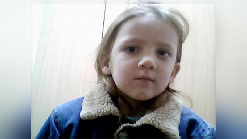 'Toshkentning Yunusobod tumanida topilgan qizning ota-onasi qidirilmoqda'ning rasmi