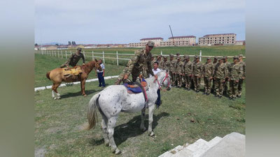 'Harbiy okruglarda ilk bor yiliga 700 nafarga yaqin harbiy chavandozlar tayyorlanadi'ning rasmi